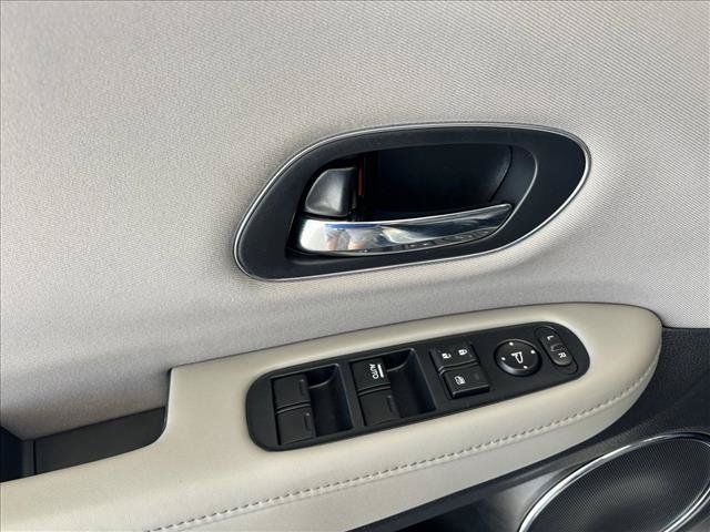 Used 2016 Honda HR-V EX image 18