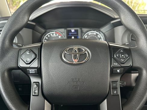 Certified 2022 Toyota Tacoma SR image 24