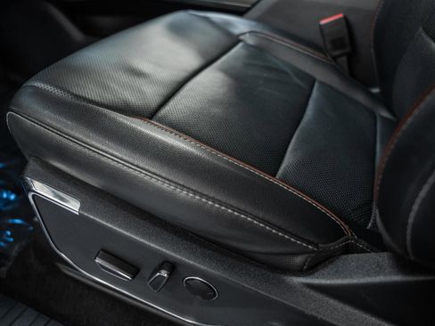 Certified 2023 Ford F150 Lariat w/ Equipment Group 502A High image 46