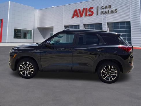Used 2025 Chevrolet TrailBlazer LT AWD/4WD image 10