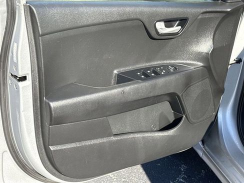 Used 2020 Kia Rio S image 18