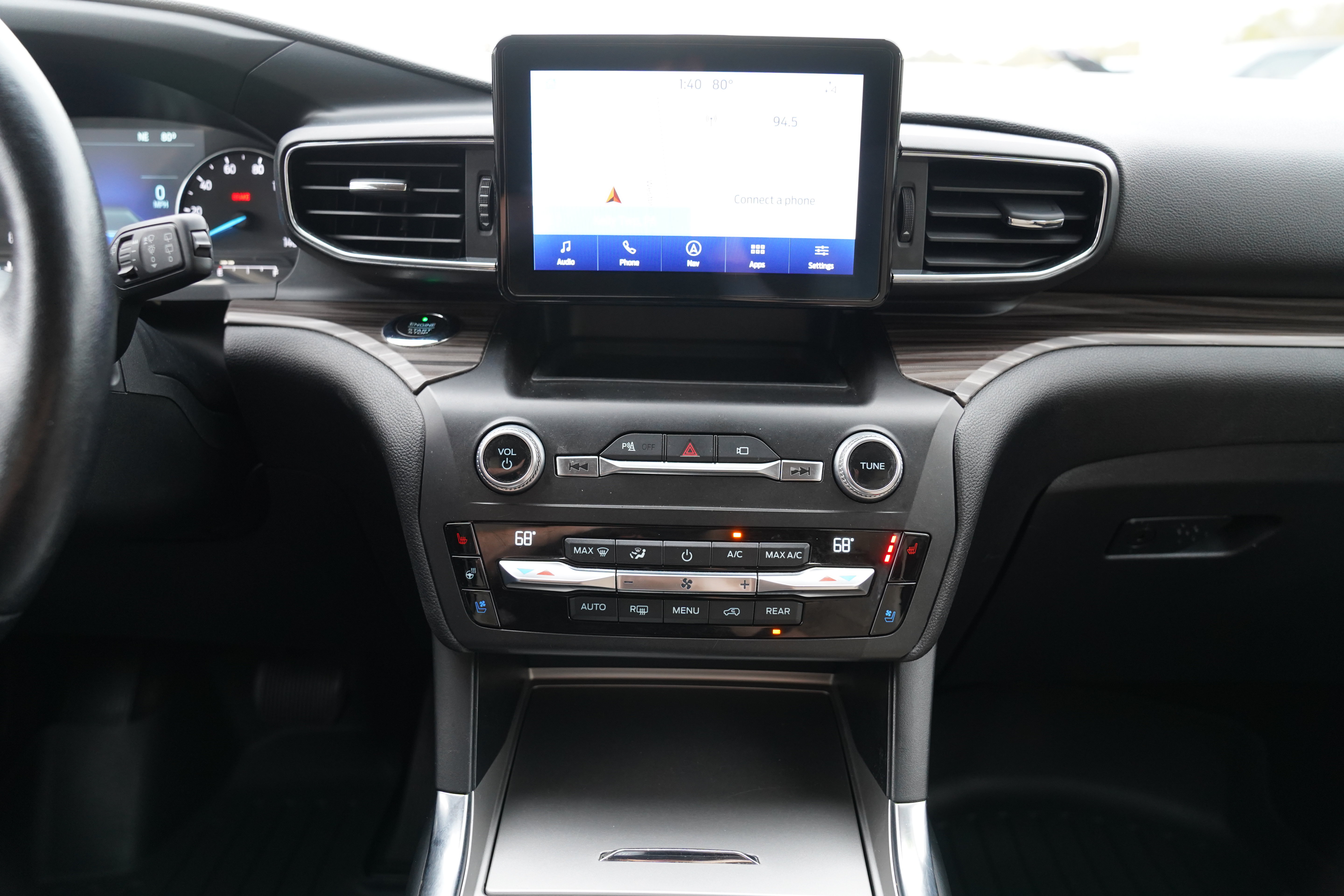 Used 2020 Ford Explorer Limited AWD/4WD image 23