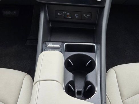 Used 2025 Hyundai Sonata SEL FWD image 17
