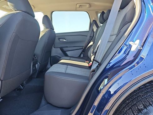 New 2026 Nissan Rogue SV image 18