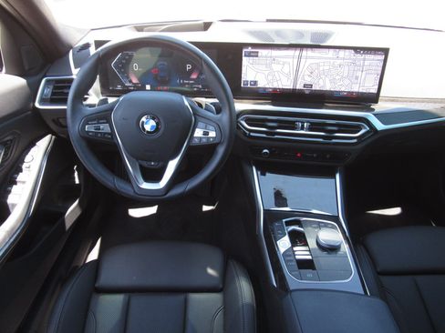 Used 2024 BMW 330i Sedan w/ Premium Package RWD image 16
