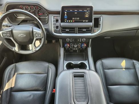 Used 2021 Chevrolet Suburban Z71 AWD/4WD image 27