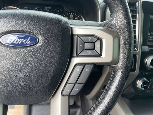 Used 2015 Ford F150 Lariat w/ Equipment Group 501A Mid AWD/4WD image 17