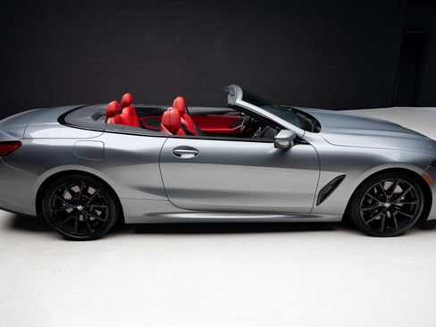 Used 2024 BMW 840i Convertible w/ M Sport Professional Package RWD image 36
