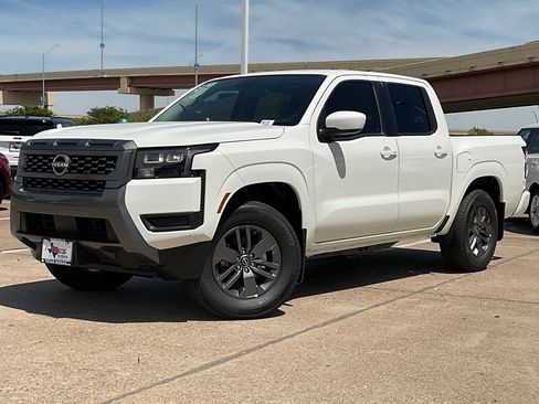New 2026 Nissan Frontier SV w/ SV Convenience Package RWD image 2