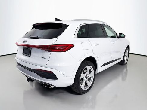 Used 2025 Audi Q5 Premium Plus w/ Premium Plus AWD/4WD image 7