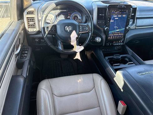 Used 2019 RAM 1500 Limited image 10