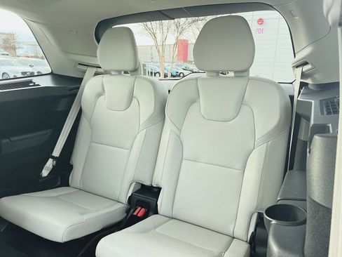 Used 2023 Volvo XC90 B6 Plus w/ Protection Package Premier image 26