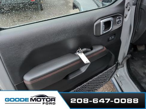 Used 2021 Jeep Wrangler Unlimited Rubicon w/ Dual Top Group image 5