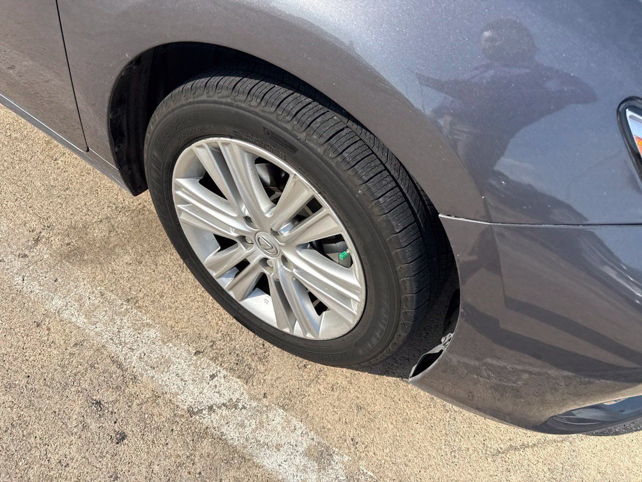 Used 2015 Lexus ES 350 w/ Premium Package FWD image 11