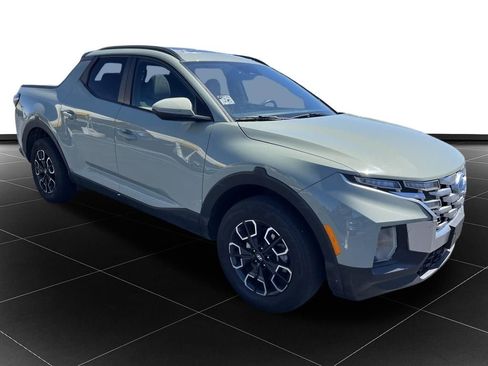 Used 2023 Hyundai Santa Cruz SEL Premium AWD/4WD image 7