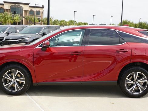 Used 2023 Lexus RX 350 Premium w/ Cold Area Package image 5