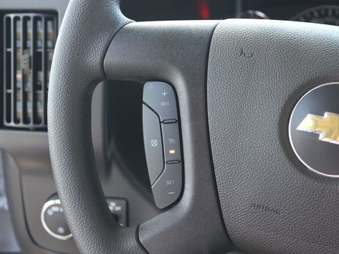 New 2026 Chevrolet Express 2500 RWD image 17