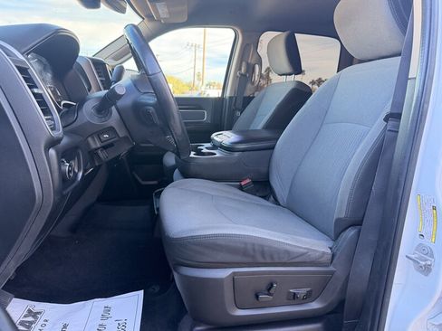 Used 2019 RAM 3500 Big Horn RWD image 8
