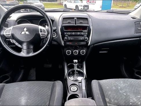 Used 2013 Mitsubishi Outlander Sport SE AWD/4WD image 15