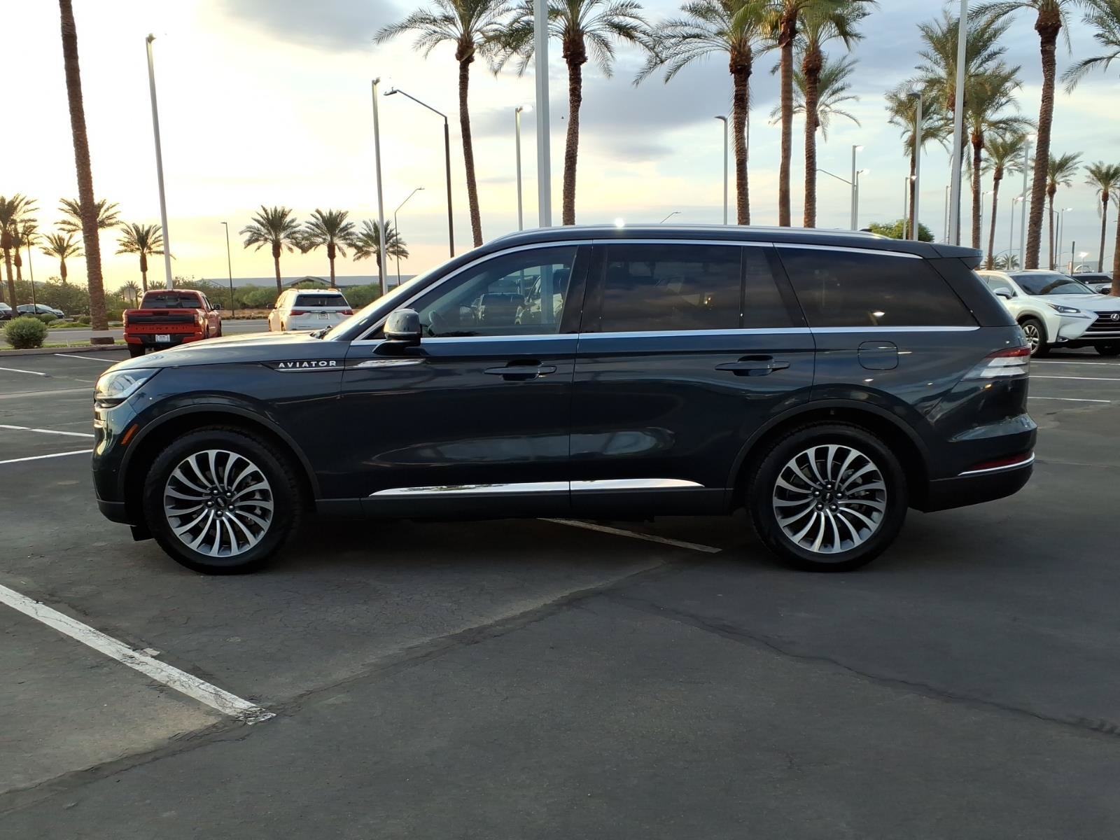 Used 2022 Lincoln Aviator Reserve w/ Elements Package Plus RWD image 7