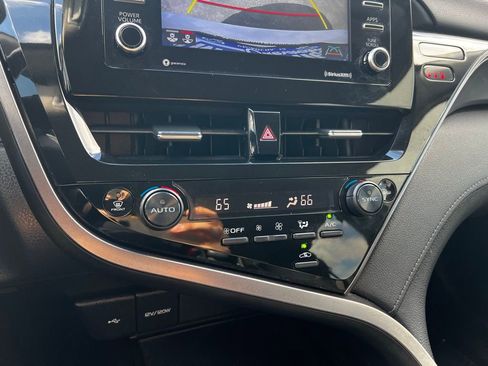 Used 2022 Toyota Camry LE w/ Cold Weather Package image 87