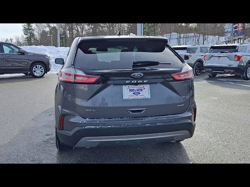 Certified 2024 Ford Edge SEL image 7