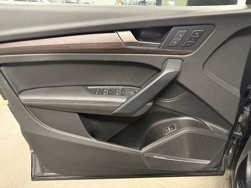 Used 2023 Audi Q5 2.0T Premium Plus w/ Premium Plus Package image 8