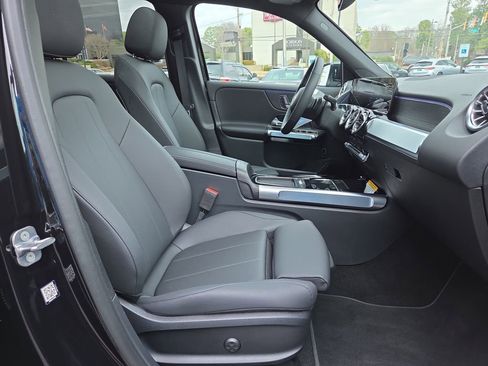 Certified 2026 Mercedes-Benz GLB 250 GLB 250 image 18
