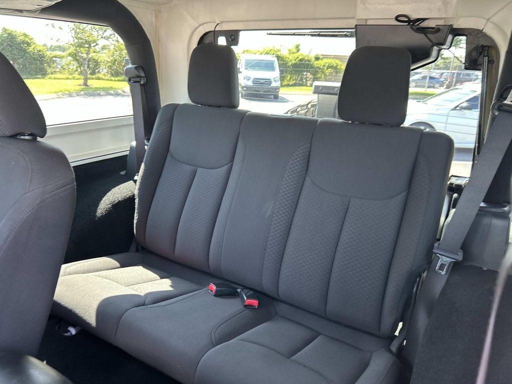 Used 2016 Jeep Wrangler Sport AWD/4WD image 25