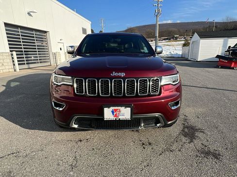Used 2019 Jeep Grand Cherokee Limited w/ Luxury Group II image 9