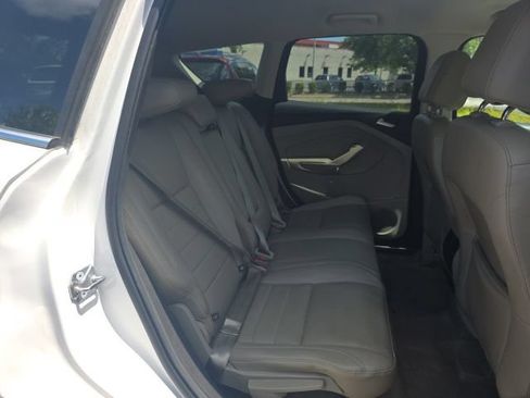 Used 2015 Ford Escape Titanium FWD image 19