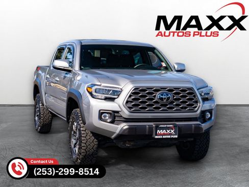 Used 2021 Toyota Tacoma TRD Off-Road w/ Technology Package AWD/4WD image 1