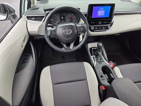 Used 2024 Toyota Corolla LE FWD image 8