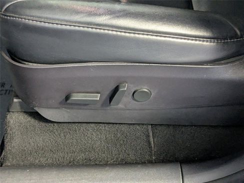 Used 2020 Tesla Model Y Long Range image 14