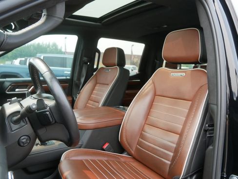 Certified 2025 GMC Sierra 1500 Denali Ultimate AWD/4WD image 13