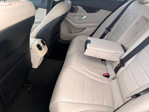 Used 2015 Mercedes-Benz C 300 Sedan image 24