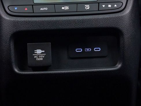 Certified 2025 Honda Pilot TrailSport image 20