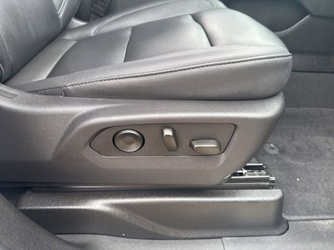 Used 2025 Chevrolet Tahoe LT AWD/4WD image 27