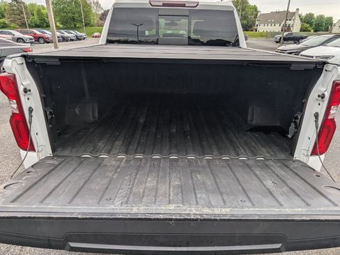 Used 2020 Chevrolet Silverado 1500 RST AWD/4WD image 31