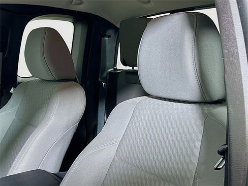 Used 2020 Toyota Tacoma SR w/ SX Package image 19