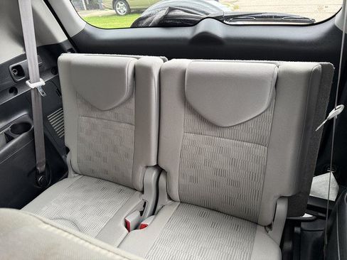 Used 2009 Toyota RAV4 4WD V6 w/ Tow Prep Pkg image 11