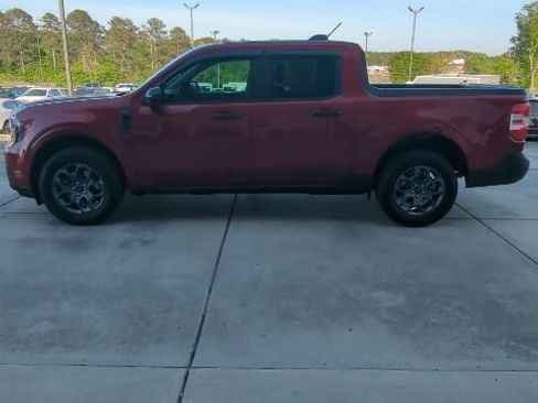 Used 2025 Ford Maverick XLT w/ XLT Luxury Package image 4