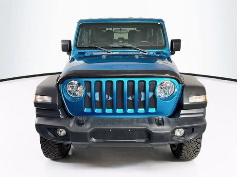Used 2019 Jeep Wrangler Sport AWD/4WD image 2