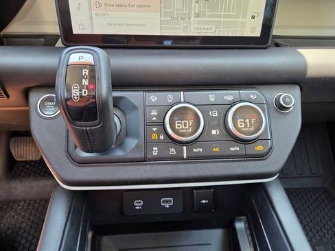 Used 2020 Land Rover Defender 110 HSE AWD/4WD image 27