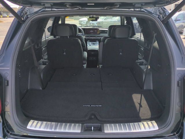 Used 2023 Hyundai Palisade Calligraphy w/ Cargo Package FWD image 13
