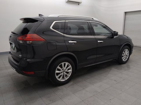 Used 2019 Nissan Rogue SV image 10