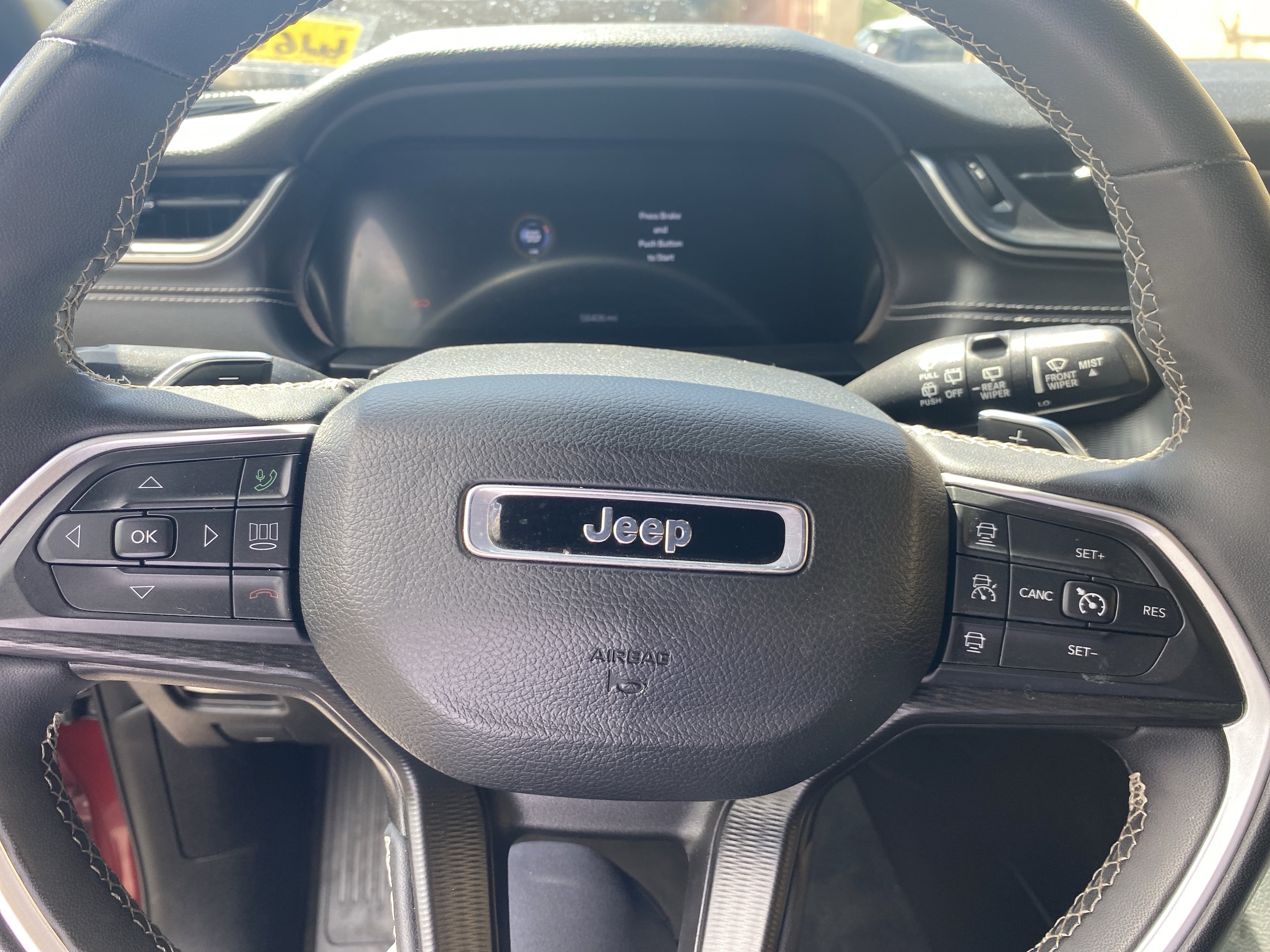 Used 2023 Jeep Grand Cherokee L Laredo AWD/4WD image 10