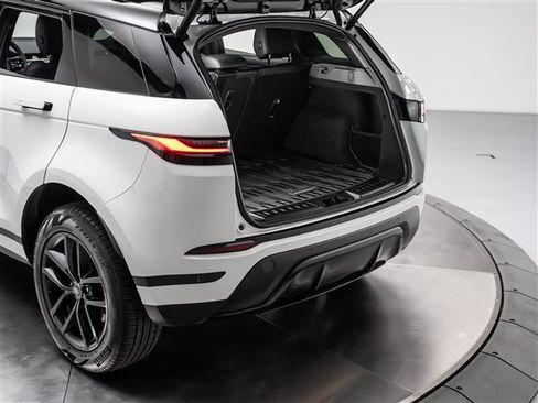 Used 2025 Land Rover Range Rover Evoque S AWD/4WD image 28
