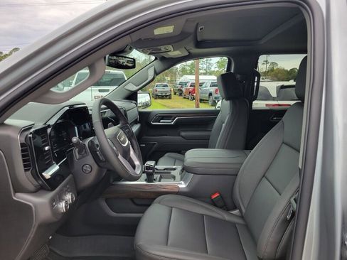 New 2026 GMC Sierra 1500 SLT w/ SLT Premium Plus Package image 11
