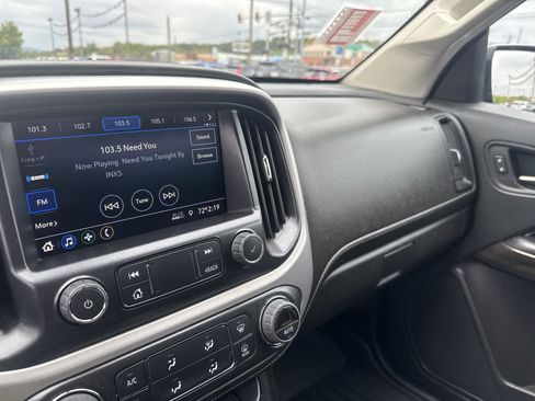 Used 2022 GMC Canyon Elevation image 22